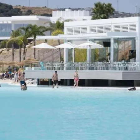 Al4-2125 - - Alcazaba Lagoon * Estepona