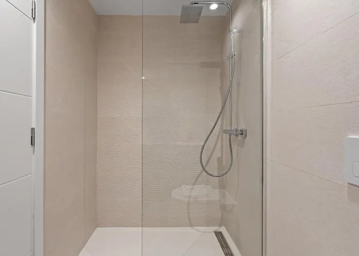 Al4-2125 - - Alcazaba Lagoon *