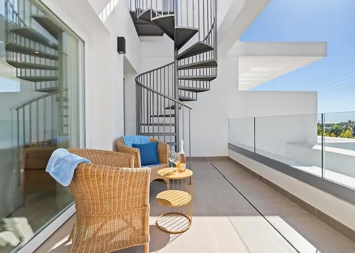 Al4-2125 - - Alcazaba Lagoon Apartment