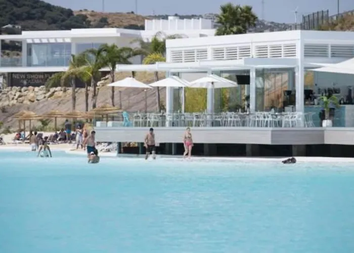 Al4-2125 - - Alcazaba Lagoon * Estepona